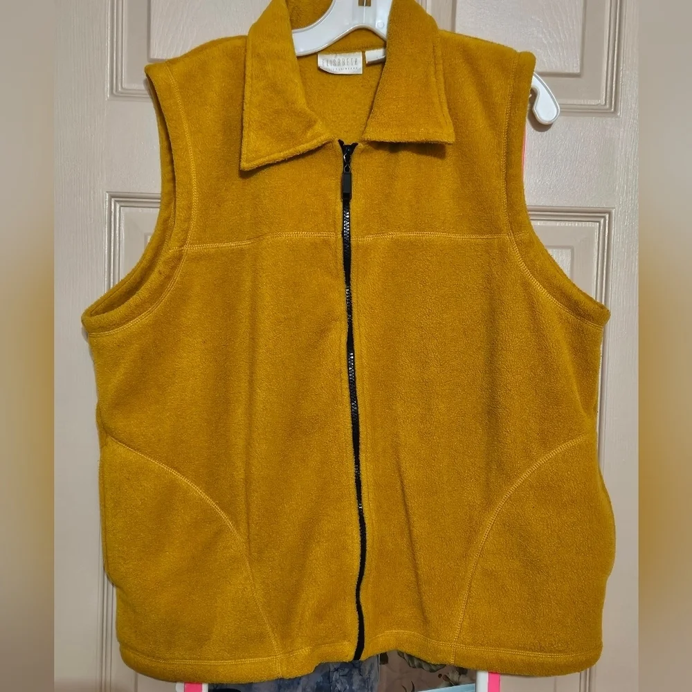 #417 ELIZABETH (Liz Claiborne) Golden Yellow Fleece Vest- Size- 1